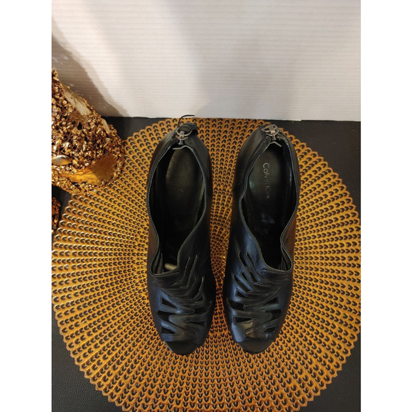 Calvin Klein Raine Leather Heels Size 9M - Picture 2 of 7
